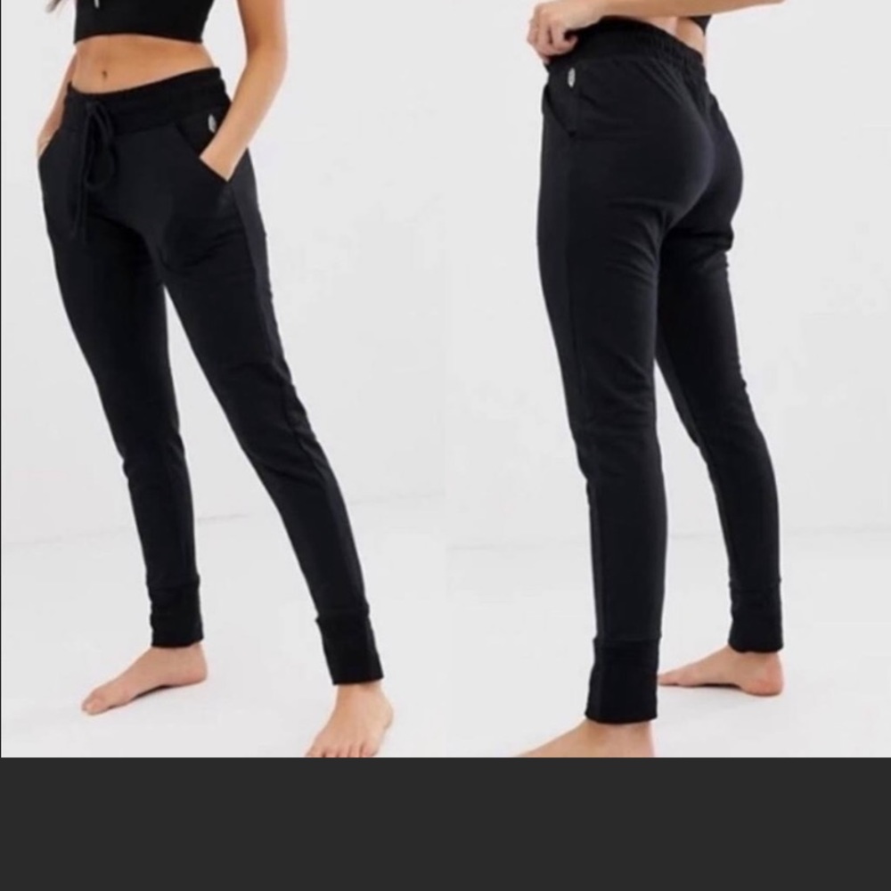 New Free People  Sunny Skinny Jogger Sweatpants black